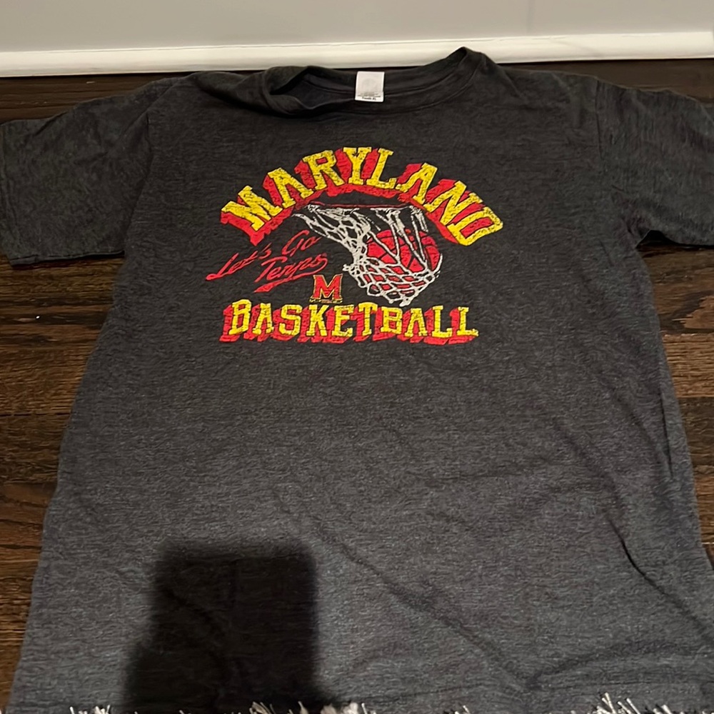 University of Maryland T shirt
